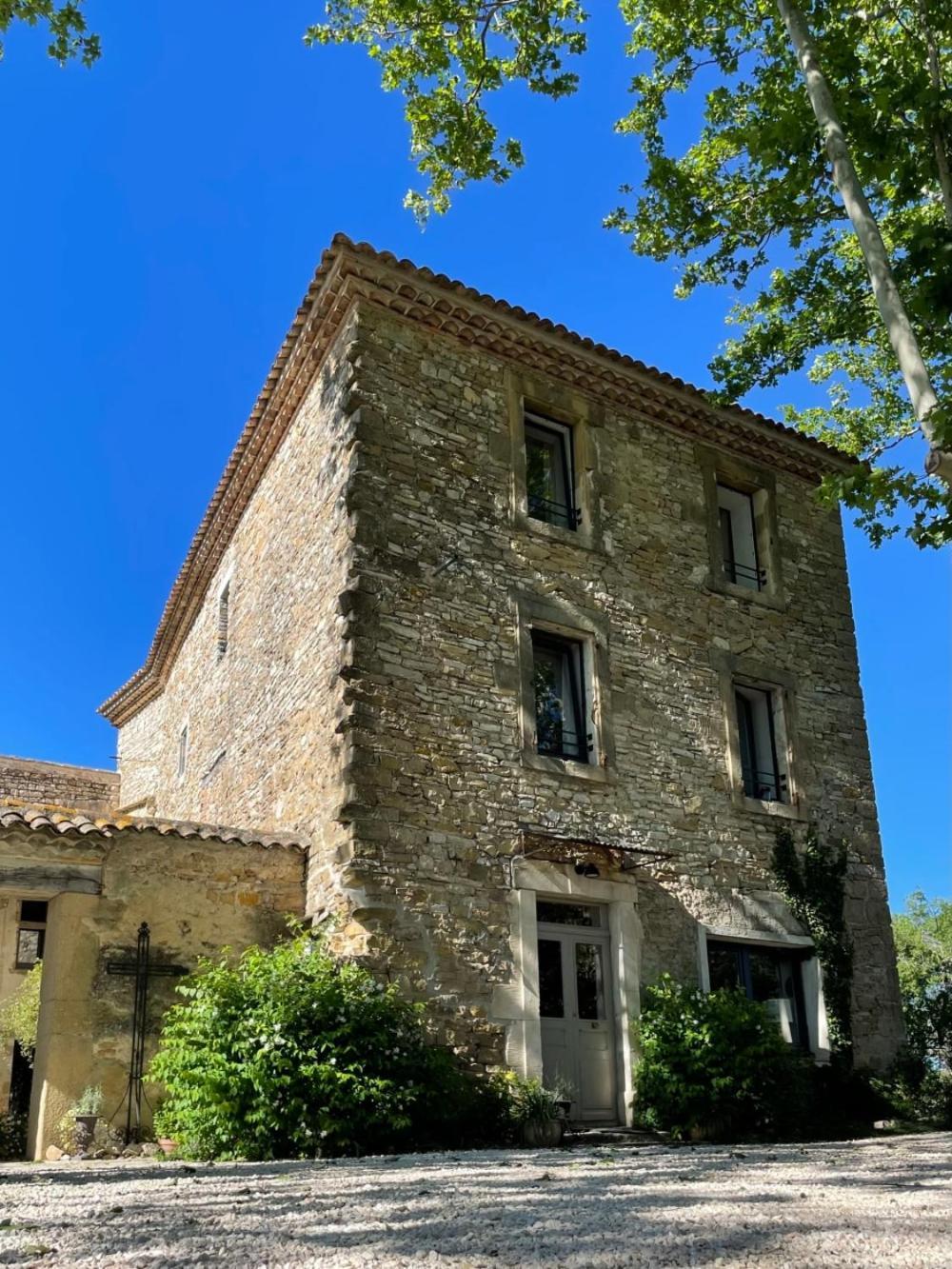Hotel Magnanerie De Sainte Croix Esterno foto